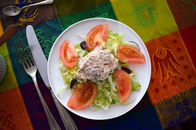 Private Market Tour and Traditional Chilean Cooking Class in a Local Home - Is $125 a fair price?