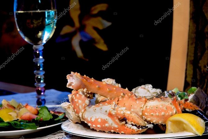 Private Premium Gastronomic Experience in Santiago - Starting at Central Market with local snacks