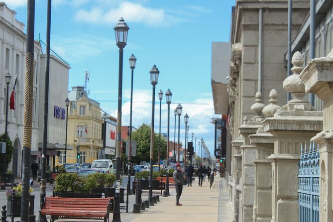 Private Punta Arenas Pioneers and Palacios City Tour - Plaza de Armas and the palaces around it