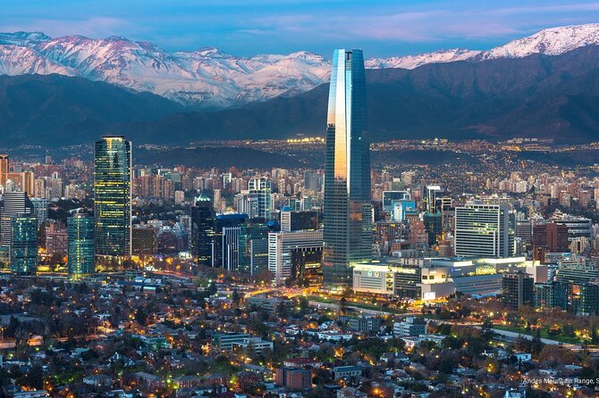 Private Small Group Walking Tour Santiago - La Moneda and Chile’s political story