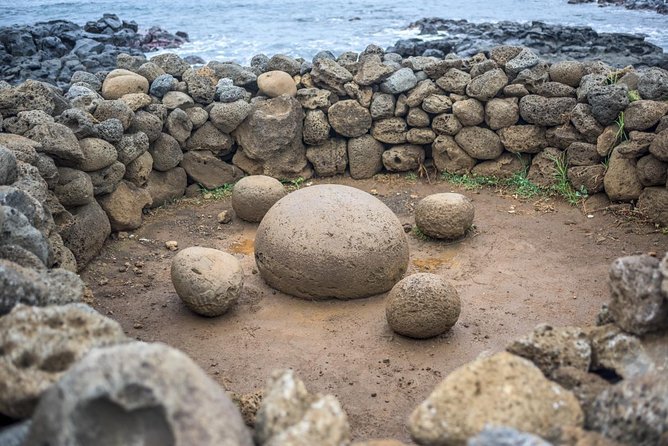 Private Tour: Full-Day Easter Island Archeological sites - Timing, walking, and who should book