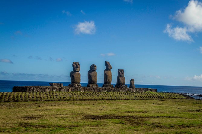 Private Tour: Full-Day Easter Island Birdman Cult - Rano Kau: a huge crater with a useful past