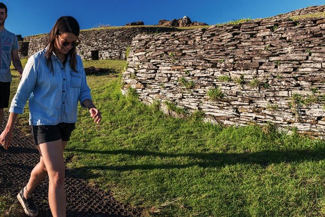 Private Tour: Full-Day Easter Island Birdman Cult - Orongo: two hours at the Birdman village