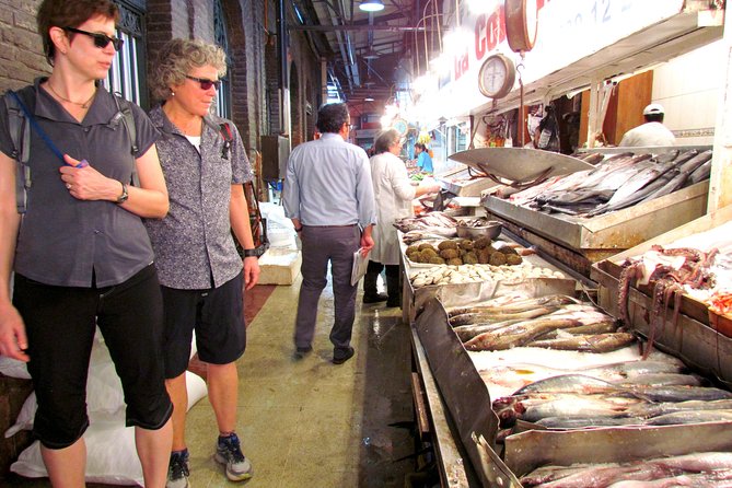 Private Tour: Half-Day Santiago Discovery - Mercado Central and Tirso de Molina: a taste of everyday Santiago