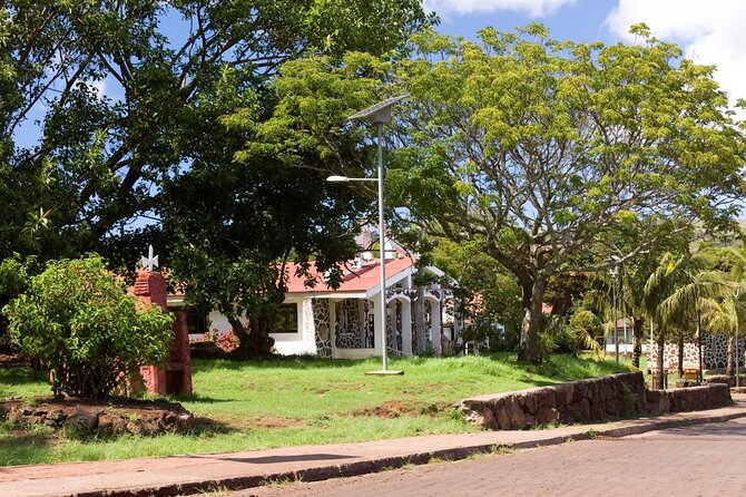 Private Tour in Hanga Roa the only city of Rapa Nui - Pickup, timing, and the private format
