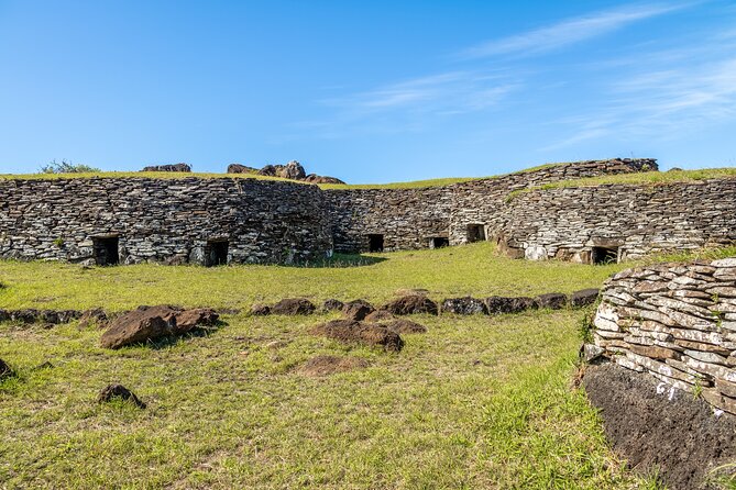 Private Tour: The Highlights of Easter Island - Anakena Beach connects the moai to Rapa Nui origins