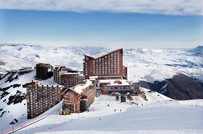 Private Transportation from Santiago or Santiago Airport AMB to Valle Nevado - What the ride is like for families