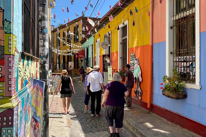 Private Valparaíso Day Tour with Wine or Coast Option - Key points to know before booking