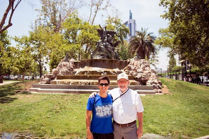 Private Walking in Santiago: Explore with a Local Expert + Lunch - A private introduction to Santiago in six to seven hours