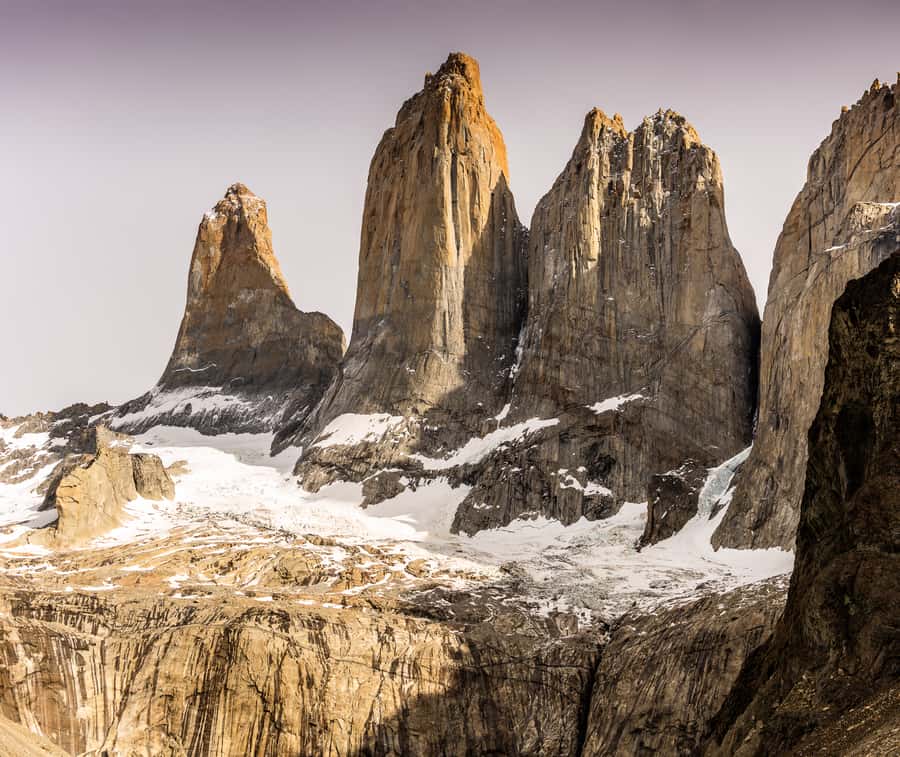 Puerto Natales: Base of the Towers Day Hike - From Hotel Las Torres into the Ascencio Valley