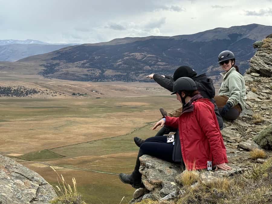 Puerto Natales: Full Day Horse Riding to the Mountains - Why the small group matters