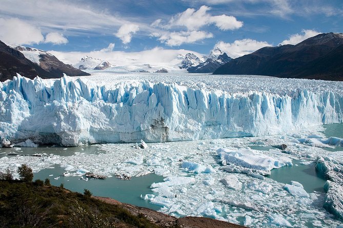 Puerto Natales: Full-Day Transport to Perito Moreno Glacier - The Optional Southern Spirit Boat Trip