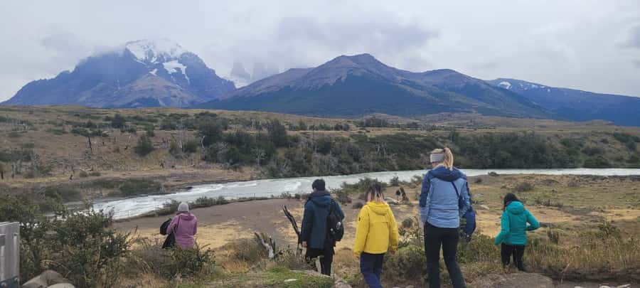 Puerto Natales: Torres del Paine Full Day Tour - The early ride toward Cerro Castillo