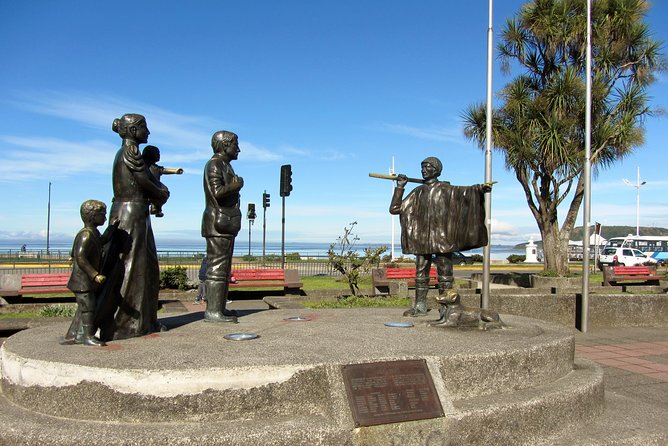 Puerto Varas: Full Day, around Llanquihue Lake - Climbing Osorno Volcano to 1,240 meters
