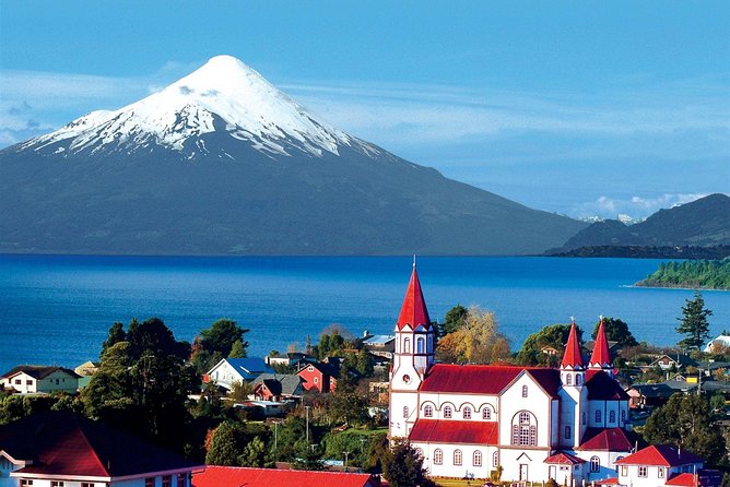 Puerto Varas: Half day, traditional city tour - Puerto Varas Cathedral and Philippi Park