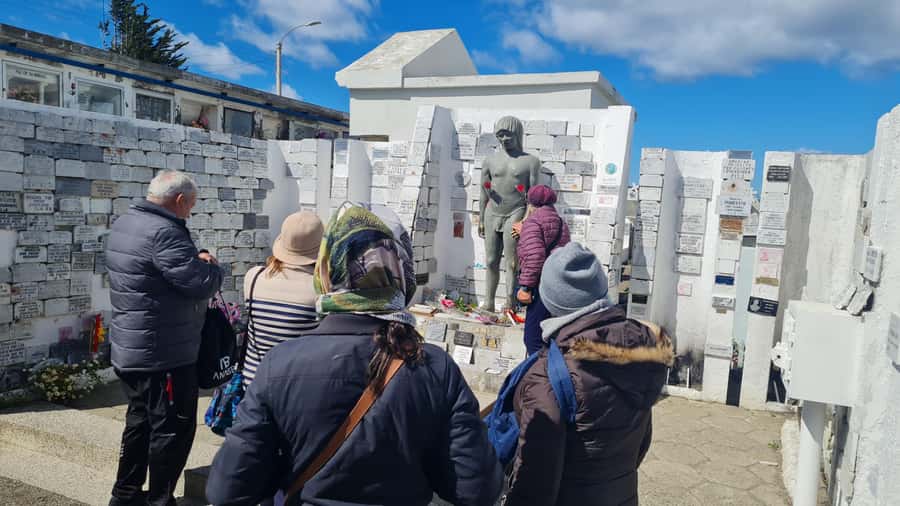 Punta Arenas: City Tour - Starting at Plaza de Armas and the historic center