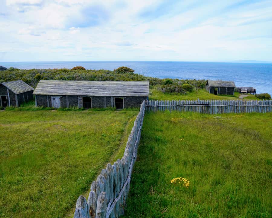 Punta Arenas: Fuerte Bulnes Shore Tour for Cruisers - The Midpoint of Chile marker