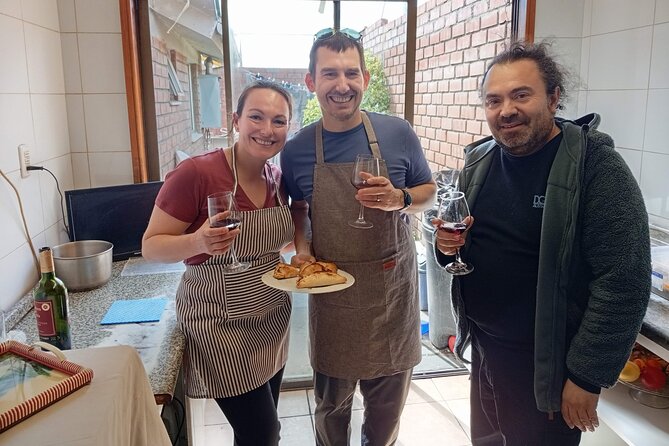 Punta Arenas : Typical Chilean Cooking Class + Chilean Wine - Starting with Chilean pino empanadas