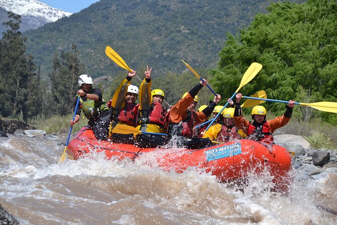Rafting Adventure in the Maipo Cajon - Returning to the agency for hot showers
