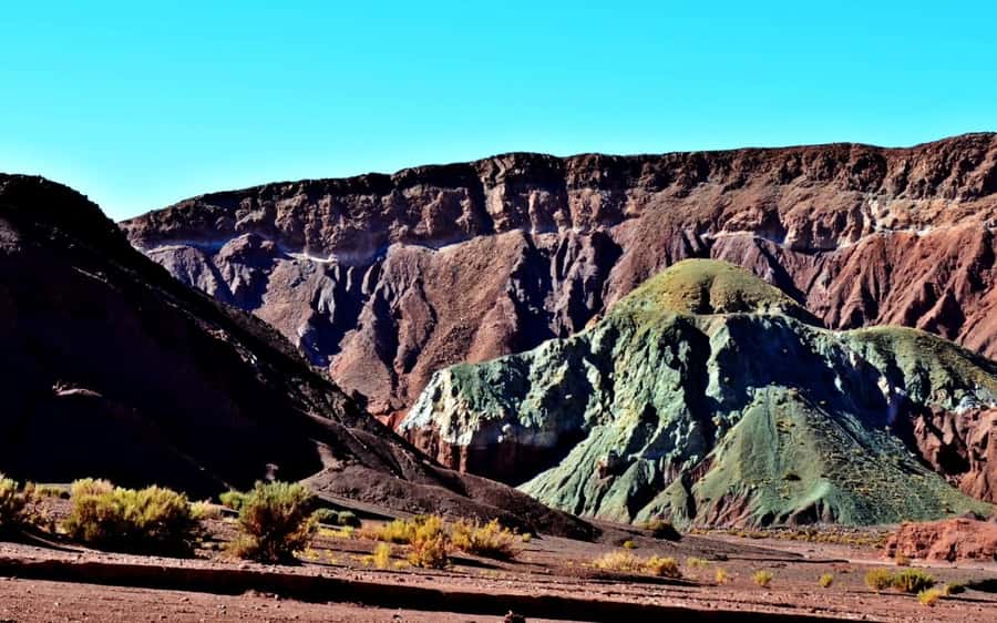 Rainbow Valley Tour + Petroglyphs (Yerbas Buenas) - Two hours among Rainbow Valley’s colored hills