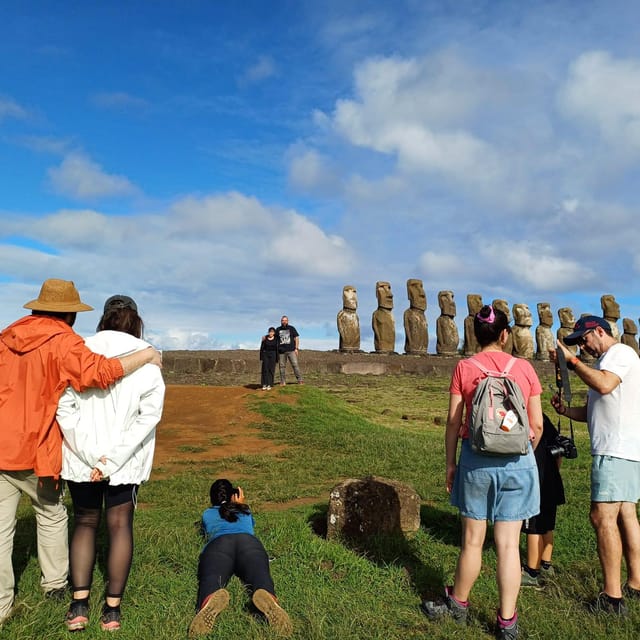 Rapa Nui: 3 Excursions with Hotel Transfers - Guide quality and the bilingual format