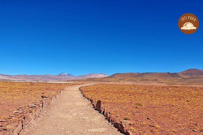 Red Stones and Altiplanic Lagoons - Guides can shape the day