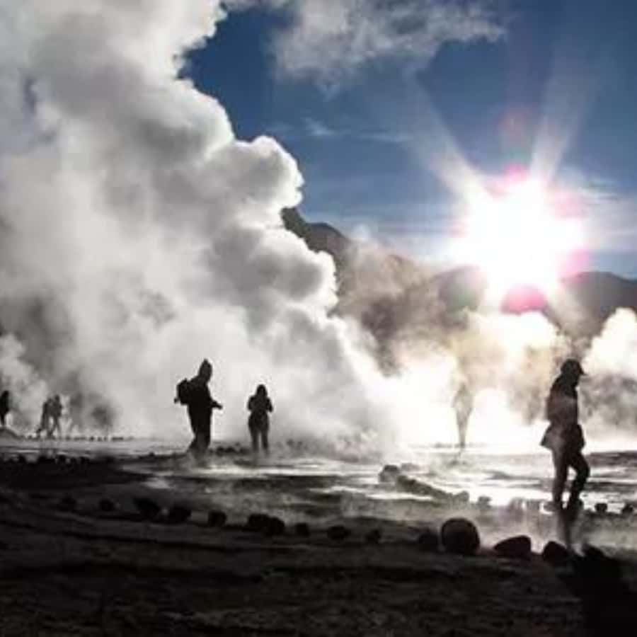 San Pedro de Atacama: Geysers del Tatio - Breakfast with the altiplano around you