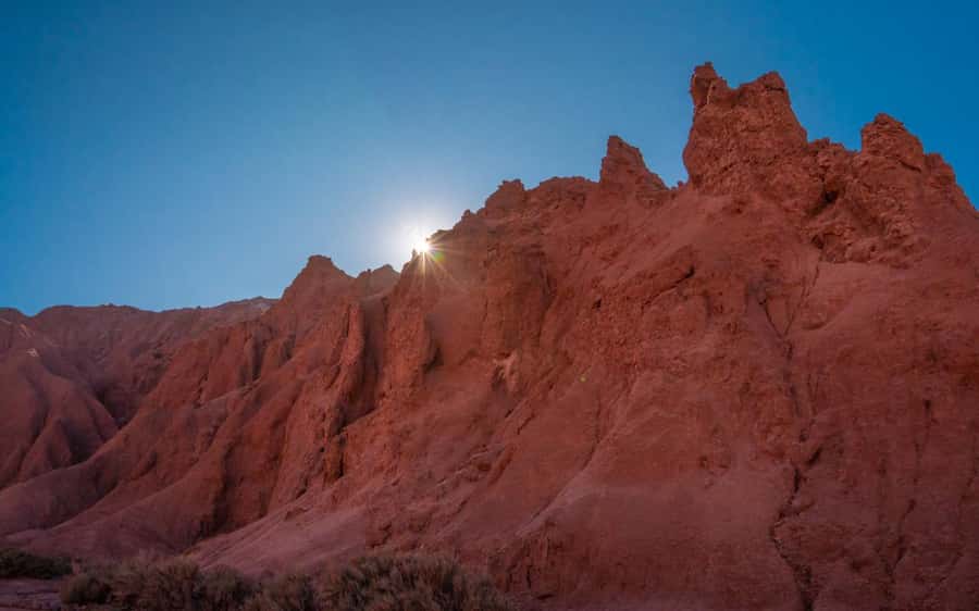 San Pedro de Atacama: Rainbow Valley and Petroglyphs Tour - Meeting point, timing, and practical preparation