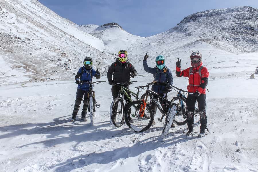 San Pedro de Atacama: Volcano Downhill Bike Tour - Cerro Toco gear, briefing, and bike setup