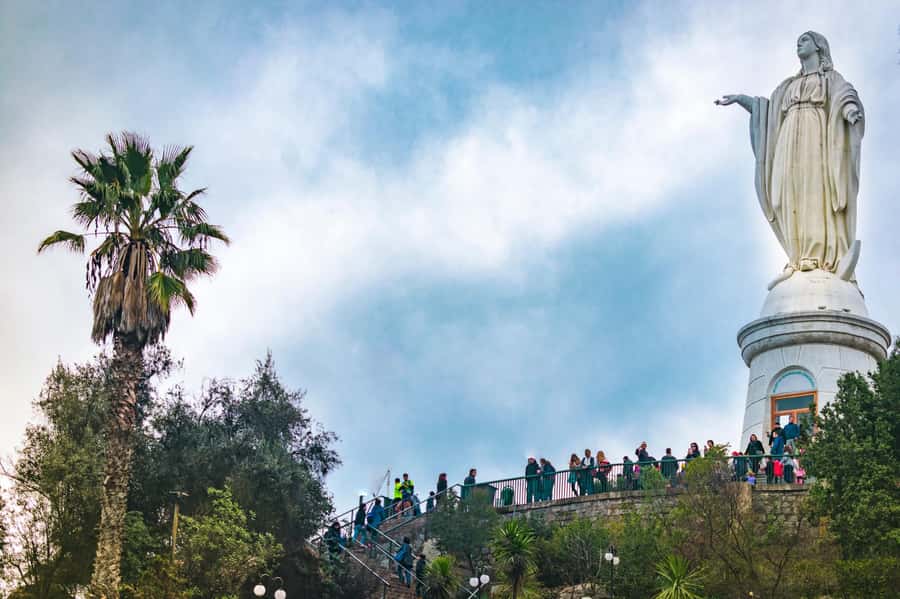 Santiago: 2-Day Hop-On Hop-Off Bus Ticket and Cable Car - Bellavista and the historic funicular