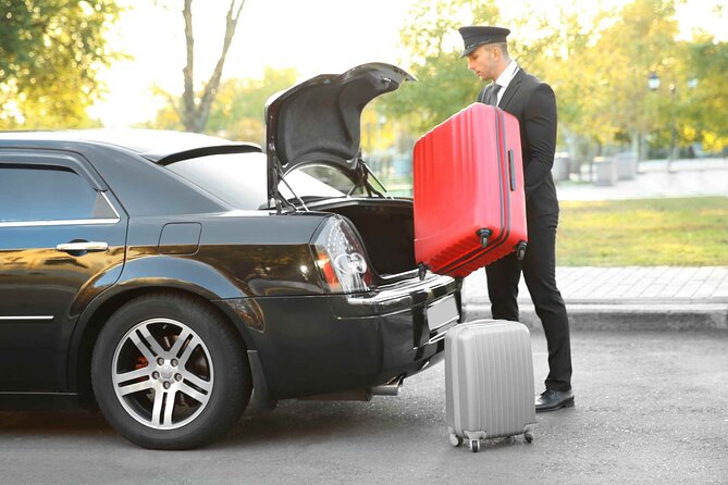 Santiago Airport (SCL) to Santiago hotels - Arrival Transfer - Booking details and the cancellation window