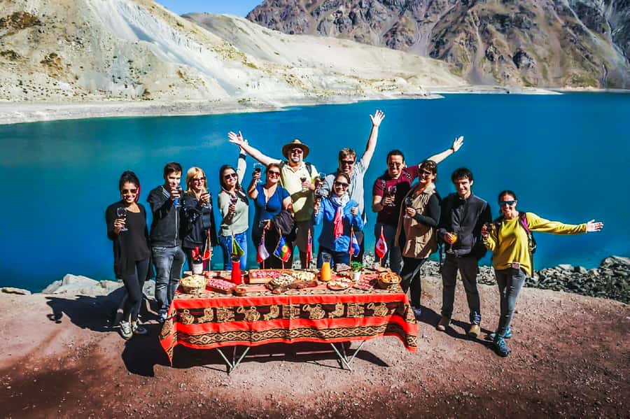 Santiago: Cajon del Maipo/Embalse del Yeso Tour with Picnic - Guides make a major difference