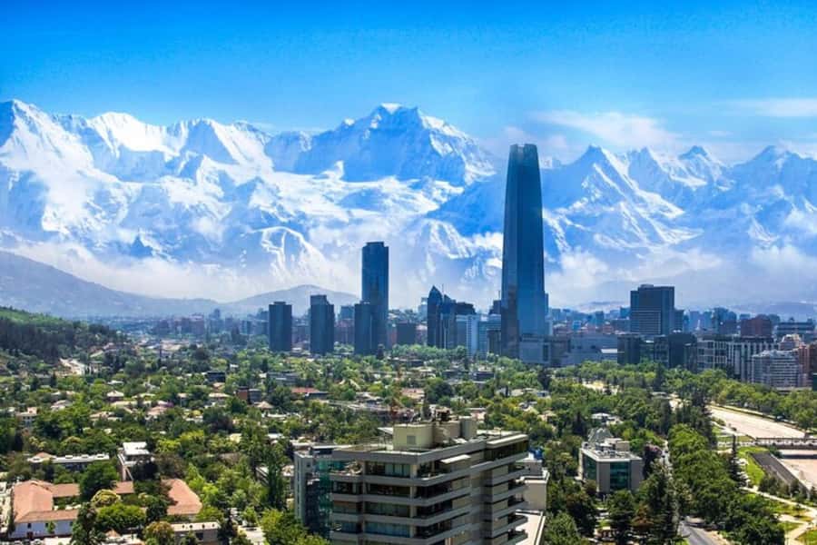 Santiago De Chile: Private Custom Walking tour with A Guide - Why a private walking tour works well in Santiago