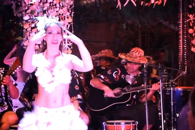 Santiago Dinner Show with Private Transfer - Why this Santiago dinner show works for first-time visitors