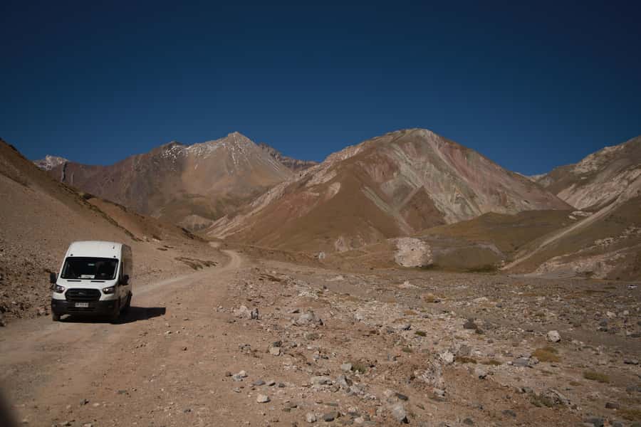 Santiago: Full day Embalse del Yeso, Casa de Chocolate, picnic & Hot Springs - What the $90 price really covers