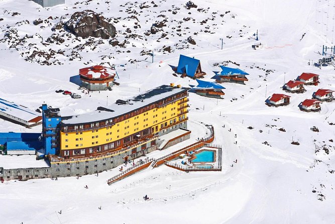 Santiago: Full day Portillo and Inca Lagoon panoramic tour - Laguna del Inca: the main reward of the day