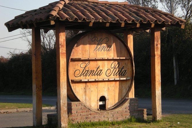 Santiago: Full day visiting Santa Rita & Undurraga vineyards. Entraces included - Tastings are included, but lunch is not