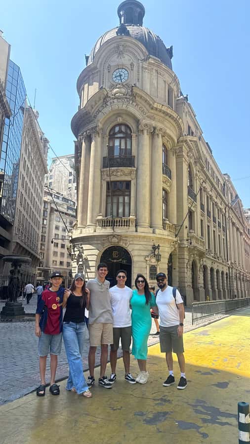 Santiago: Guided City Tour through the historic center of Santiago - Who should book this Santiago walk?