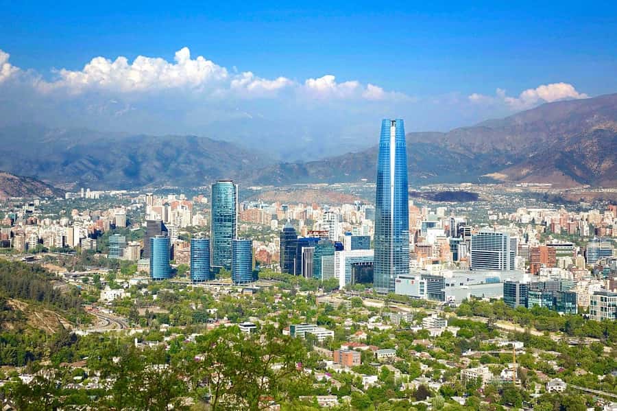 Santiago: Guided Full-Day Walking Tour with a Chilean Lunch - A private day that lets Santiago set the pace