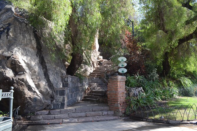 Santiago Half Day City Tour Private with Vehicle - The vehicle, meeting point, and pace