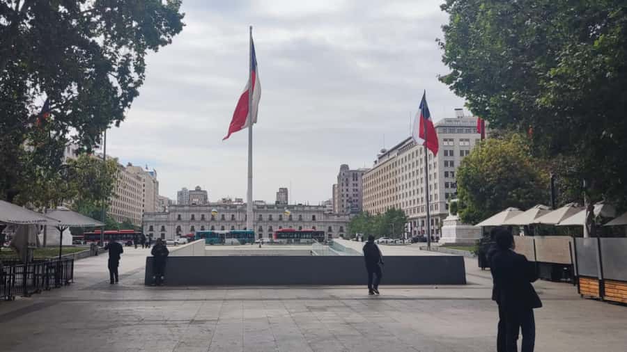 Santiago: Highlights Private City Tour - Lastarria’s cafés, architecture, and creative side
