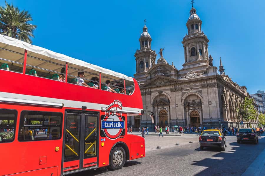 Santiago: Hop-on Hop-off Bus Day Ticket with Audio Guide - What this Santiago bus tour actually gives you