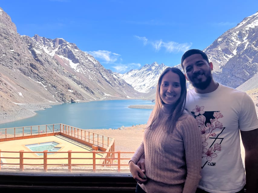 Santiago: Portillo and Laguna del Inca Day Trip with Picnic - Guides, language, and group atmosphere