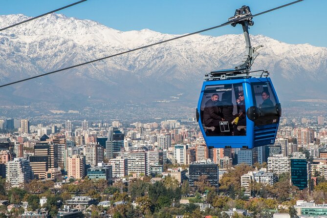 Santiago Private City Tour: Downtown, Cable Car and Tallest Tower - A moving look at Plaza de Armas
