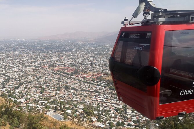 Santiago Private City Tour: Downtown, Cable Car and Tallest Tower - La Moneda and Plaza de la Constitución