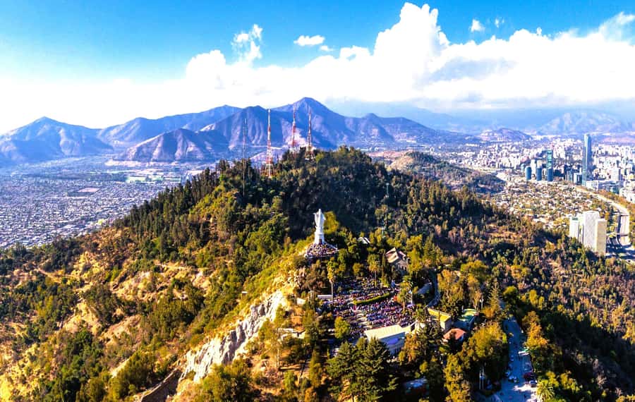 Santiago: Private City Tour with Neruda Museum - Bellavista lunch and a taste of Chile