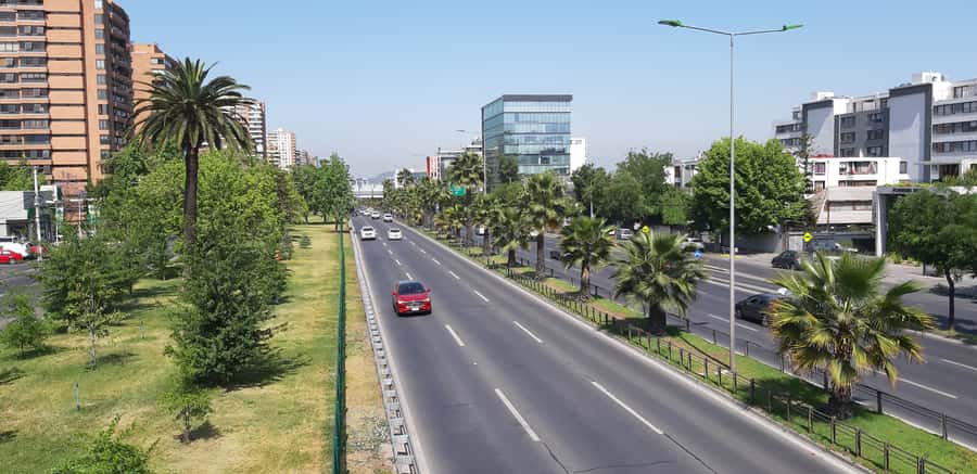 Santiago: Private Half-Day City Tour - Starting with Santiago’s broad city picture
