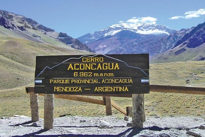 Santiago private tour: Portillo, Inca's bridge & Mirador del Aconcagua - Guide quality, driving, and comfort