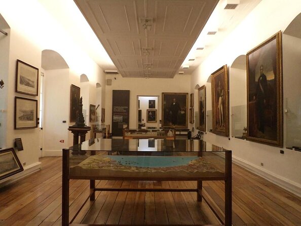 Santiago Private Walking Tour with a Local - Key points at a glance