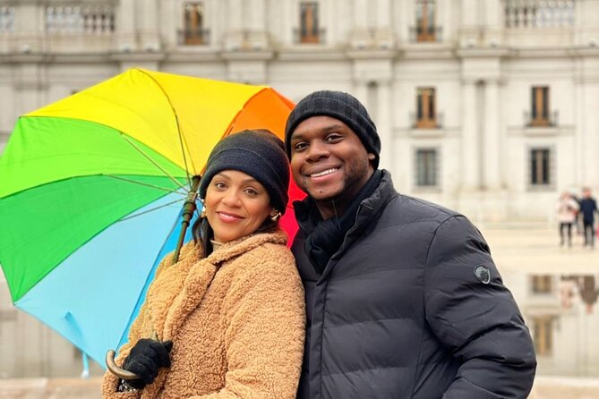 Santiago Tour Journey Through the Heart of the City - La Moneda gives the morning a clear starting point